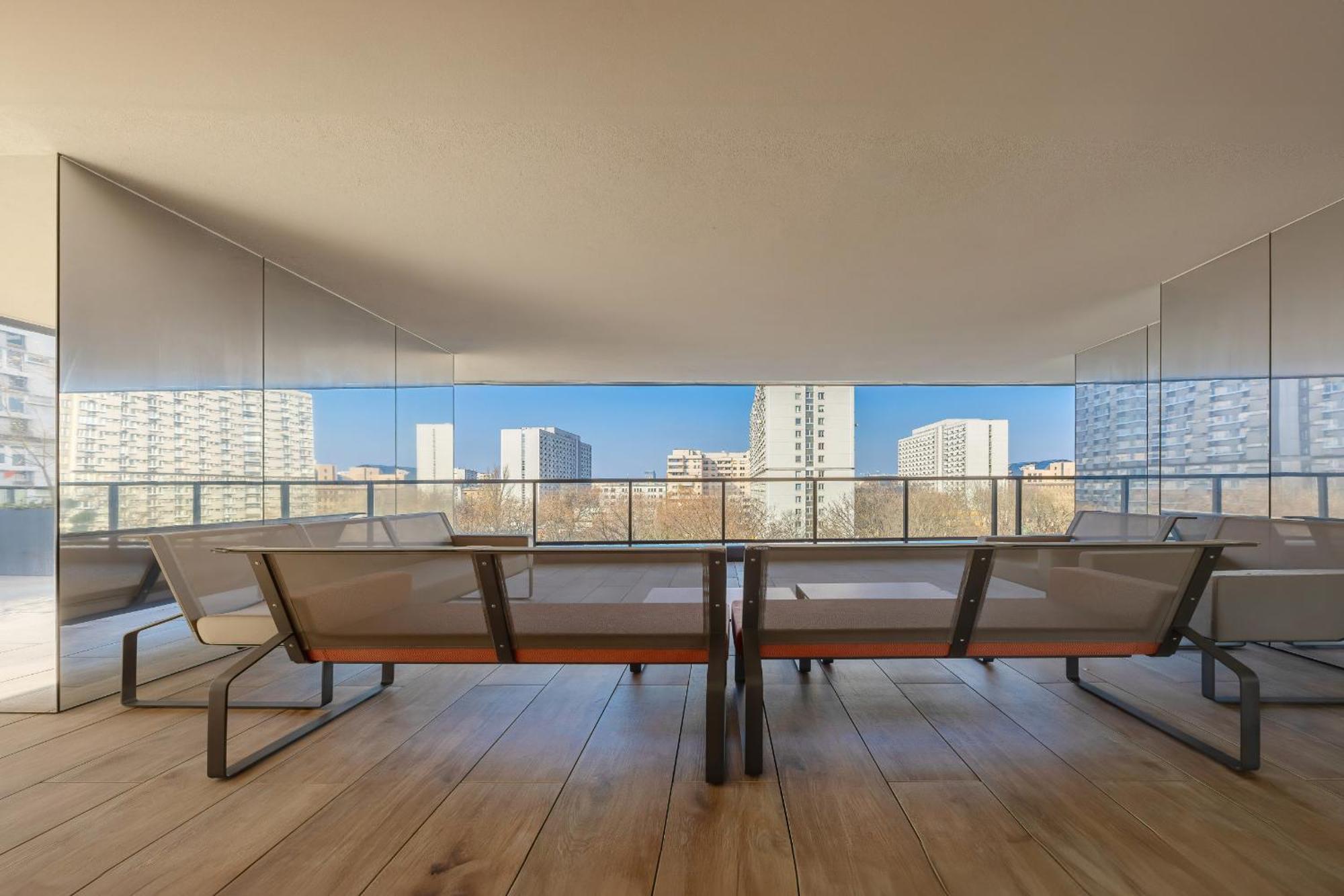 Grzybowska Elegant In The Heart Of The Capital By Renters Prestige Apartment