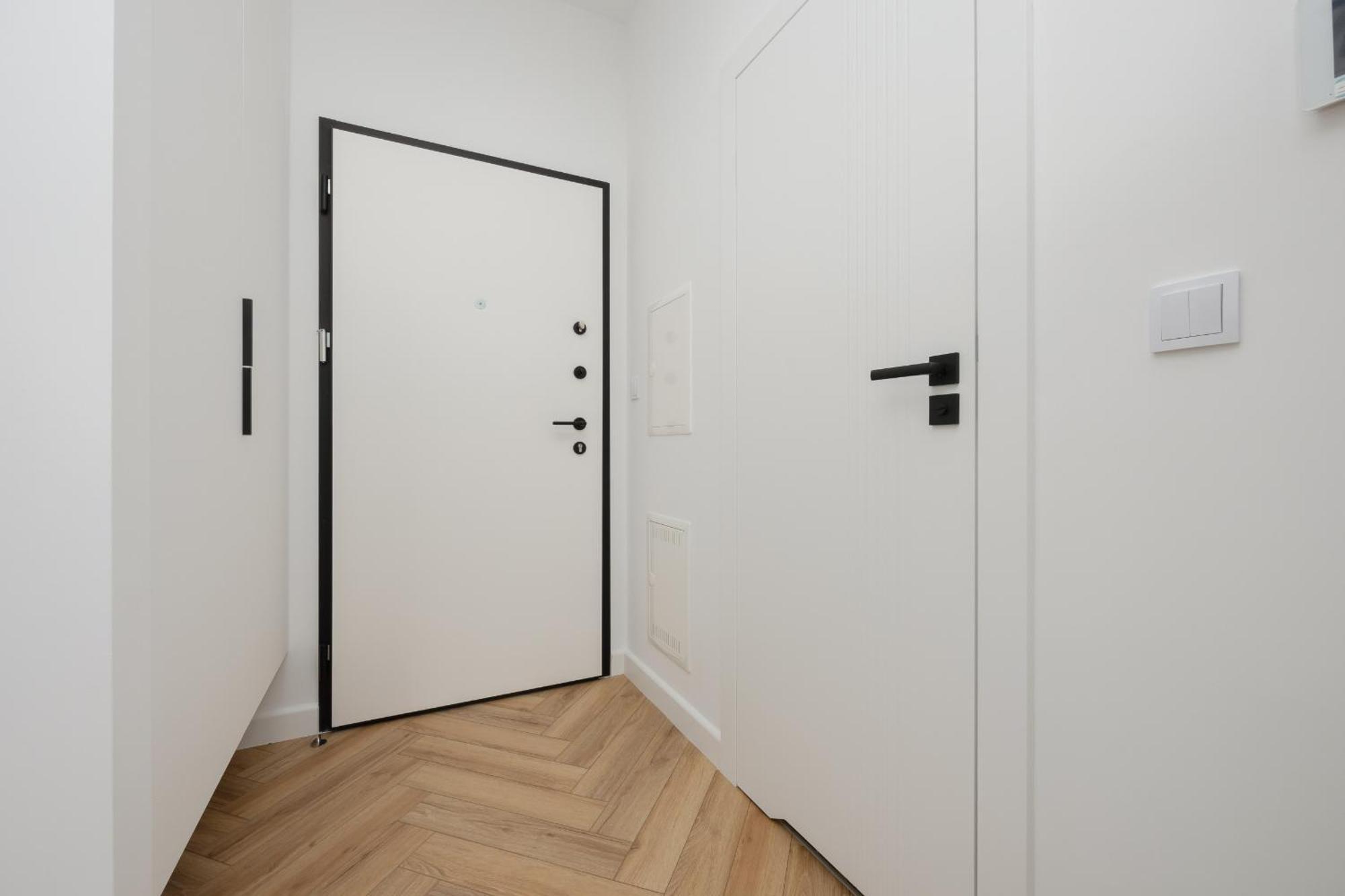 Grzybowska Elegant In The Heart Of The Capital By Renters Prestige